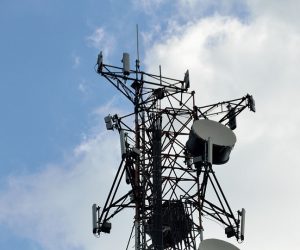«ВымпелКом» выступил против запрета на использование иностранных спутников связи в России