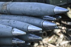Россиянин разбирал найденные в лесу ракеты и запустил одну из них в сарай соседа