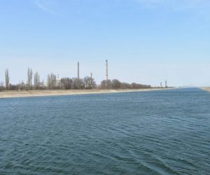По руслу Северо-Крымского канала стала поступать днепровская вода