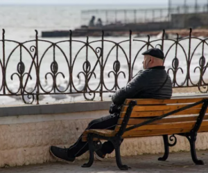 Россиянам дополнительно проиндексируют социальные пенсии